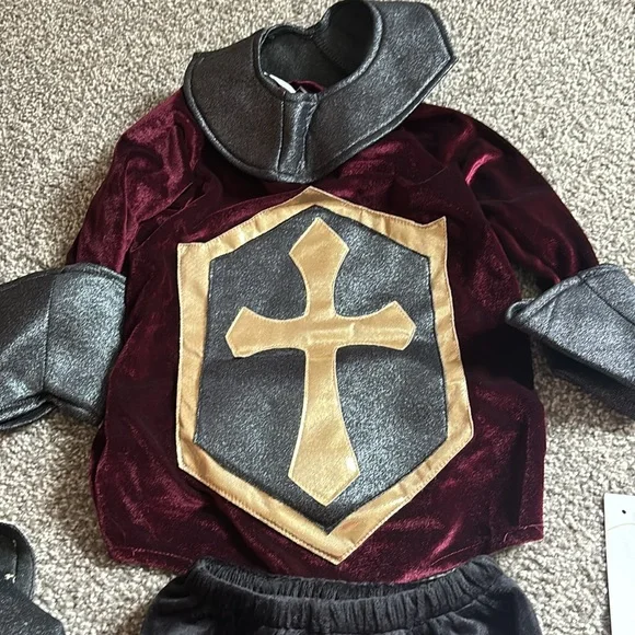Boy’s Crusader Toddler Halloween Costume 12-18 months - Picture 3 of 5